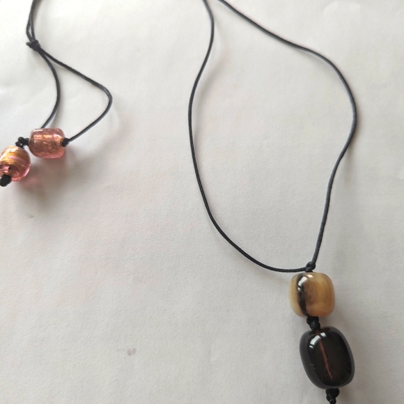 Neckless - Picture 4 of 4